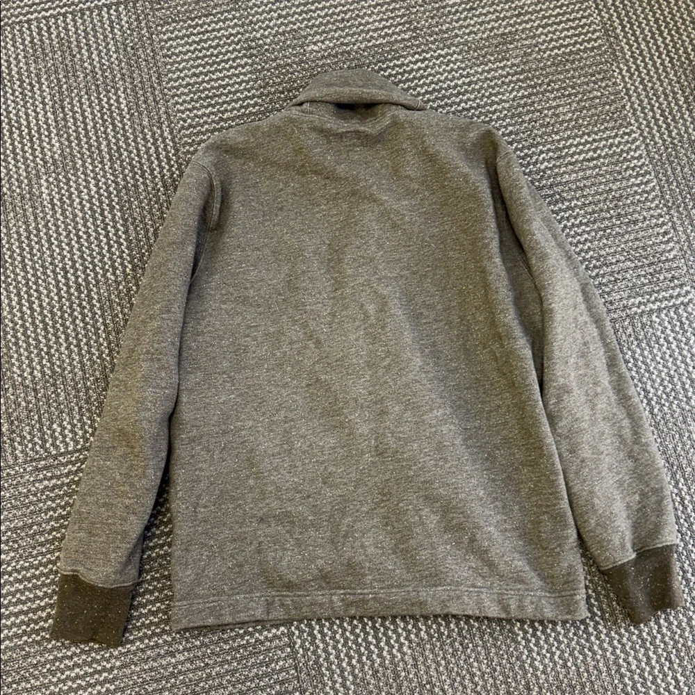 J. Crew Men’s Vintage Fleece in Taupe, size M